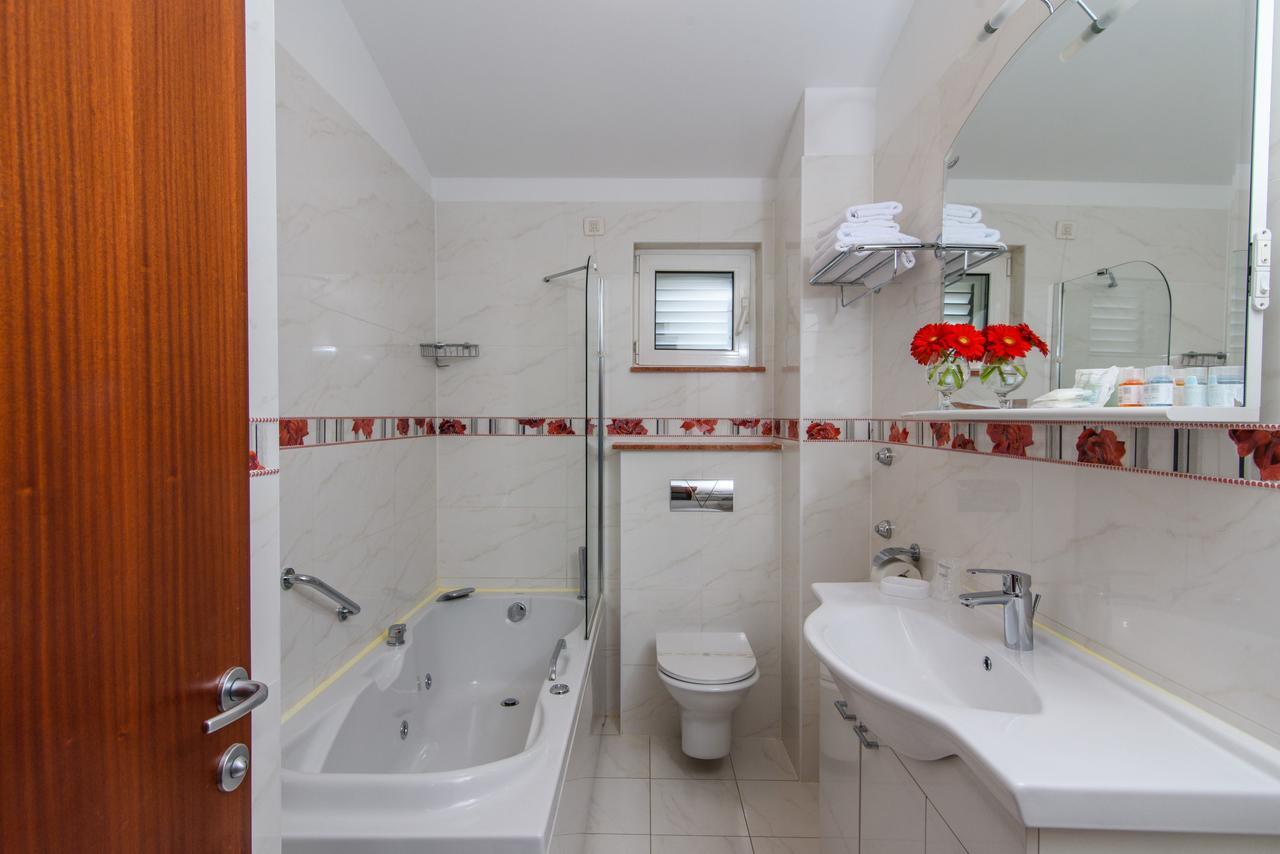 Villa Mediterana Сегет-Враница Экстерьер фото